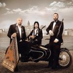 artist image Serdar Usta Ft Fuibron Tek Mevsim En Tenha Asiq Sair instagramda Serdar Usta Ft Fuibron Tek Mevsim En Tenha Asiq Sair ok ru da Taksim Trio