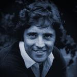 artist image Sacha Distel Scandale dans la famille Sacha Distel: Disque d'or (1965 à 1972)