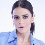 artist image Simge Sevmek Yuzunden (TRmusic) Sevmek Yüzünden - Single