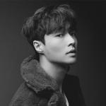 artist image Lay (Zhang Yi Xing) Ascetic Monk 東 - EP