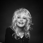 artist image Dolly Parton & Kenny Rogers Island in the Stream Diamonds & Rhinestones: The Greatest Hits Collection